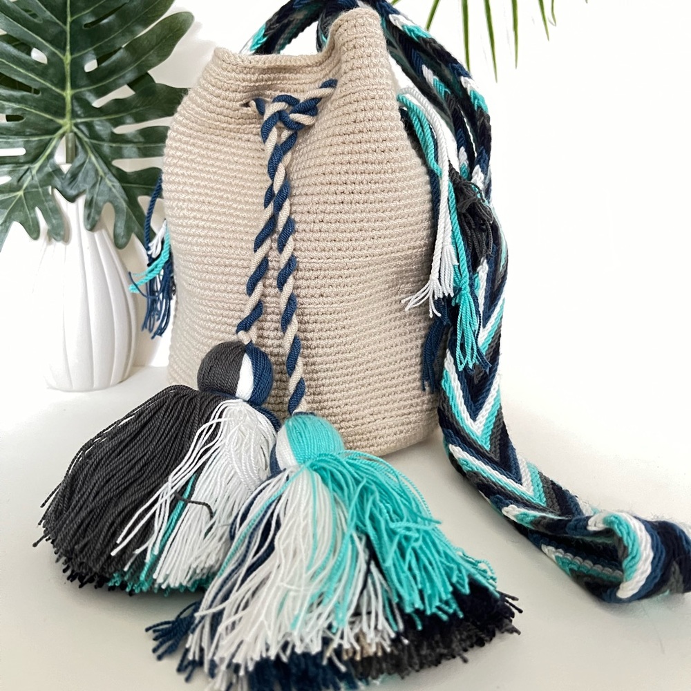Small Hand Knit Wayuu Blue & Beige Bucket Bag, Wayuu Bohemian Mochila Bag